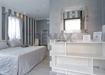 Camera / camera da letto - Villa VIA MEDA
 
5, Limbiate - foto 4