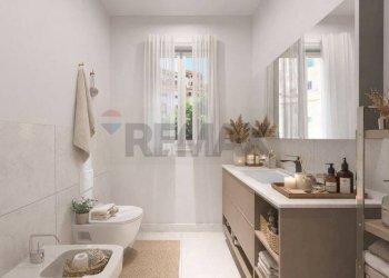 Bagno - Trilocale Via Beato Angelico
 
4, Besana in Brianza - foto 10