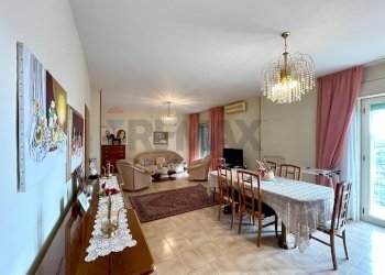 Sala da pranzo - Trilocale via Rimembranze
 
70, Mineo - foto 52
