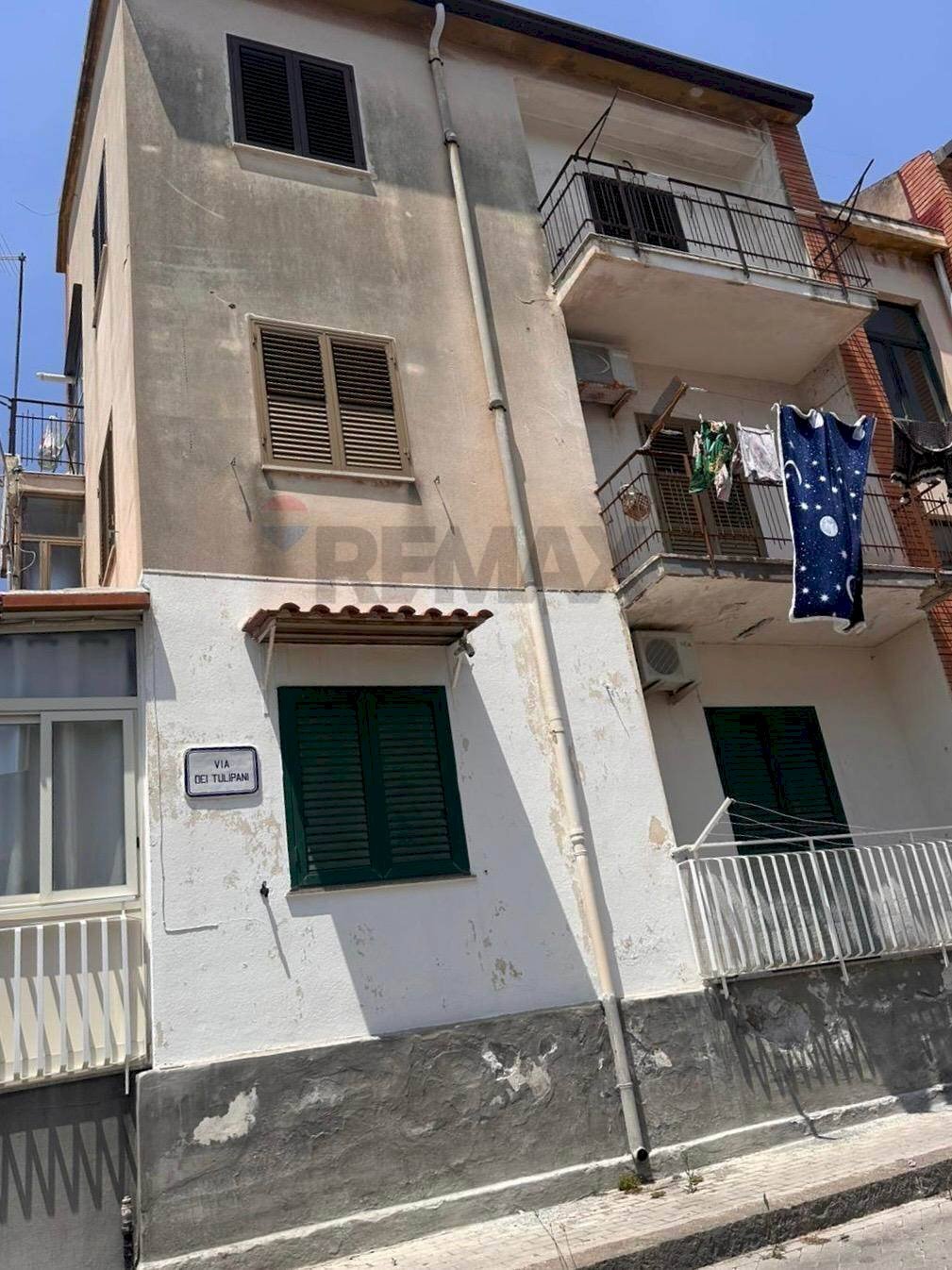 Edificio all\'aperto - Four-room apartment Via dei tulipani
2, Acireale - photo 2