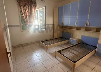 Soggiorno - Quadrilocale Via dei tulipani
 
2, Acireale - foto 9
