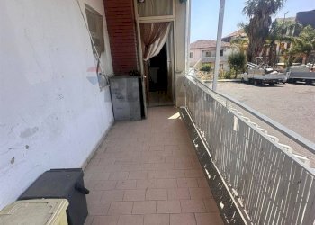 Balcone - Quadrilocale Via dei tulipani
 
2, Acireale - foto 17
