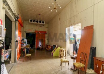 Sala da pranzo - Capannone contrada Ramata
 
snc, Piazza Armerina - foto 17