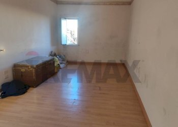 Hall / corridoio - Trilocale VIA STELLA
 
76, Caltagirone - foto 15