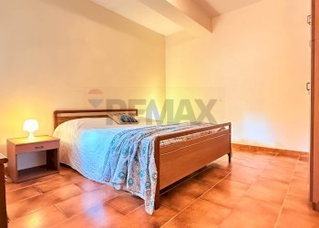 Camera / camera da letto - Quadrilocale via spiaggia
 
333, Mascali - foto 10