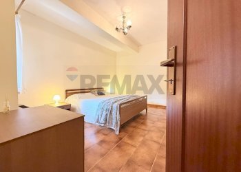 Camera / camera da letto - Quadrilocale via spiaggia
 
333, Mascali - foto 12