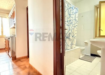 Hall / corridoio - Quadrilocale via spiaggia
 
333, Mascali - foto 14