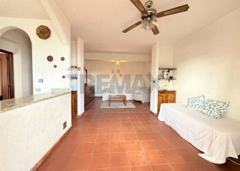 Sala da pranzo - Quadrilocale via spiaggia
 
333, Mascali - foto 23