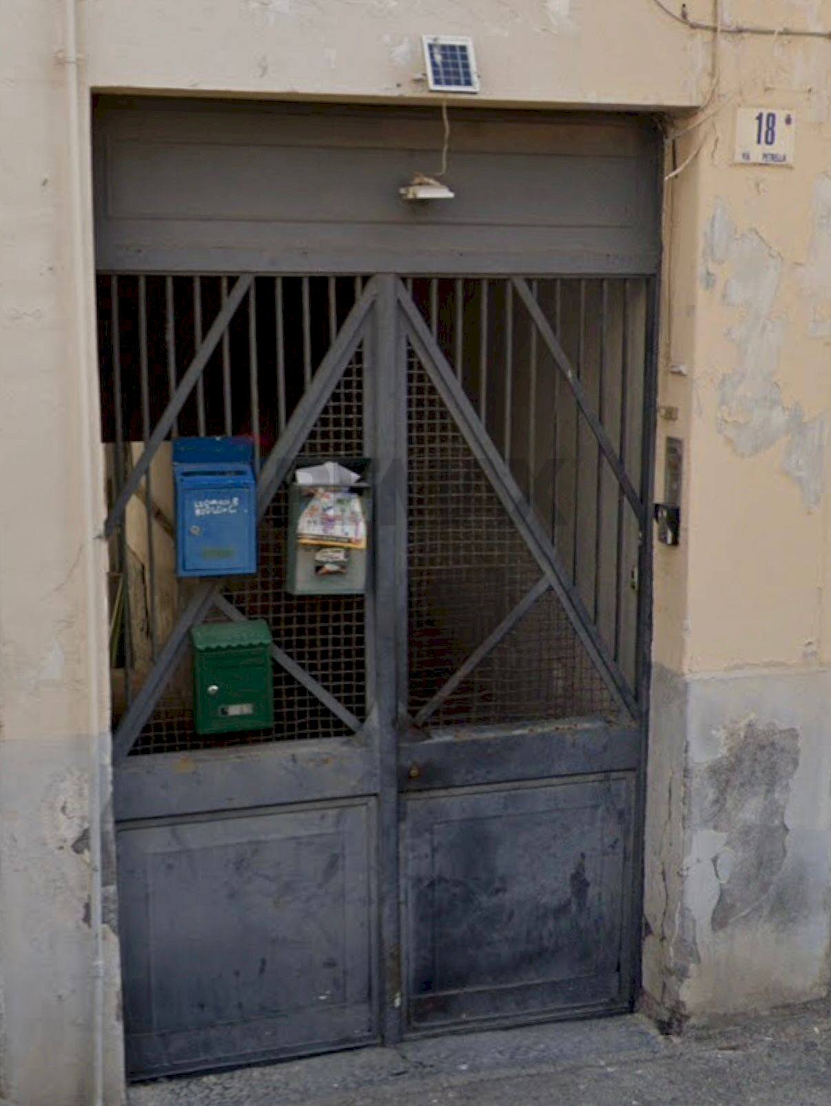 Edificio all\'aperto - Three-room apartment VIA PETRELLA
 
18, Catania - photo 1