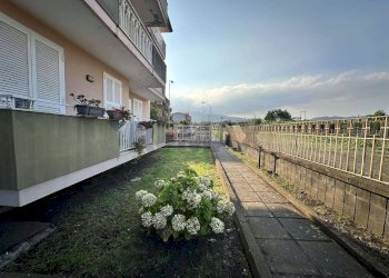 Giardino - Quadrilocale Sacerdote Antonio Musumeci
 
5, Mascali - foto 1