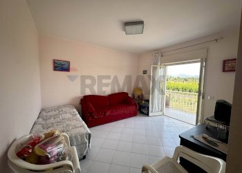 Soggiorno - Quadrilocale Sacerdote Antonio Musumeci
 
5, Mascali - foto 17