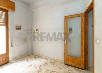 Stanza vuota - Casa indipendente via Tenente Nicola Maugeri
 
5, Aci Sant'Antonio - foto 25