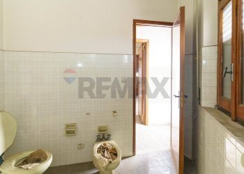 Bagno - Casa indipendente via Tenente Nicola Maugeri
 
5, Aci Sant'Antonio - foto 30