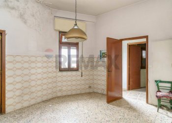 Stanza vuota - Casa indipendente via Tenente Nicola Maugeri
 
5, Aci Sant'Antonio - foto 31