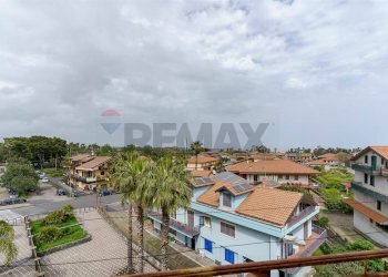 Edificio all\'aperto - Casa indipendente via Tenente Nicola Maugeri
 
5, Aci Sant'Antonio - foto 33