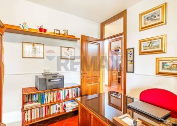 Camera / camera da letto - Villa Via Ugo Foscolo
 
21, Cerro al Lambro - foto 19