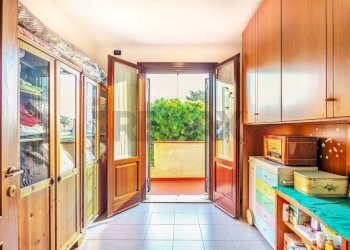 Cucina - Villa Via Ugo Foscolo
 
21, Cerro al Lambro - foto 25