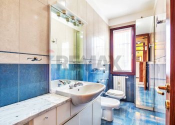 Bagno - Villa Via Ugo Foscolo
 
21, Cerro al Lambro - foto 36