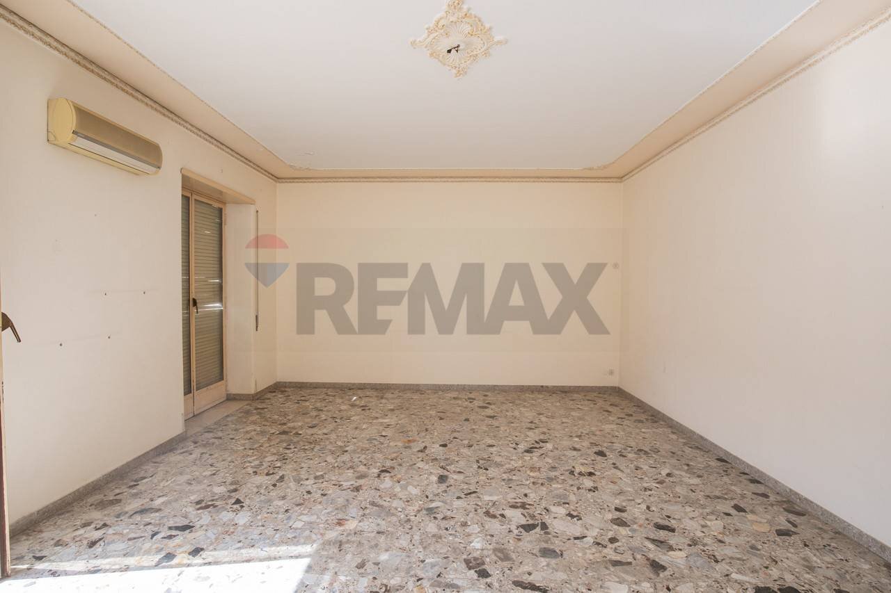 Stanza vuota - Appartamento Via Brenta
 
28, Siracusa - foto 3