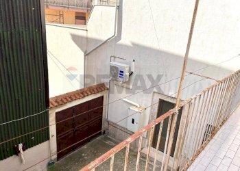 Balcone - Independent house VIA FERULA
 
8, Ferla - photo 15