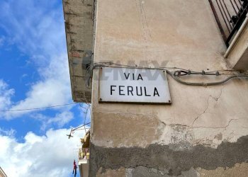 Edificio all\'aperto - Independent house VIA FERULA
 
8, Ferla - photo 22