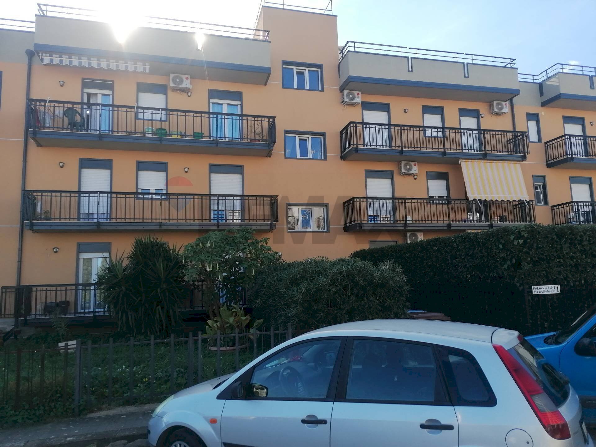Edificio all\'aperto - Four-room apartment Via Degli Oleandri
 
1, Melilli - photo 2