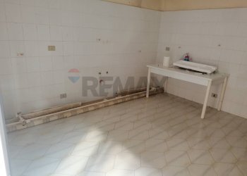 Stanza vuota - Quadrilocale Via Degli Oleandri
 
1, Melilli - foto 17