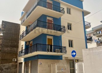 Edificio all\'aperto - Trilocale Via Palermo
 
34, Augusta - foto 2