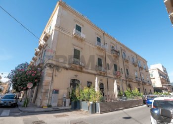 Edificio all\'aperto - Apartment Via Cairoli
8, Siracusa - photo 1