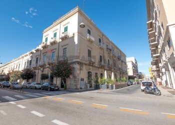 Edificio all\'aperto - Apartment Via Cairoli
8, Siracusa - photo 3