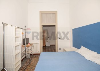 Camera / camera da letto - Apartment Via Cairoli
8, Siracusa - photo 18