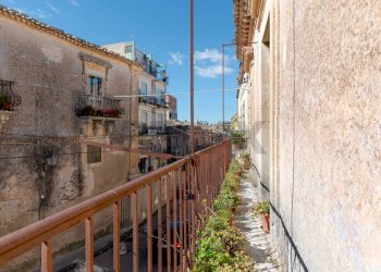 Balcone - Independent house Ronco Tiziano
 
13, Palazzolo Acreide - photo 25