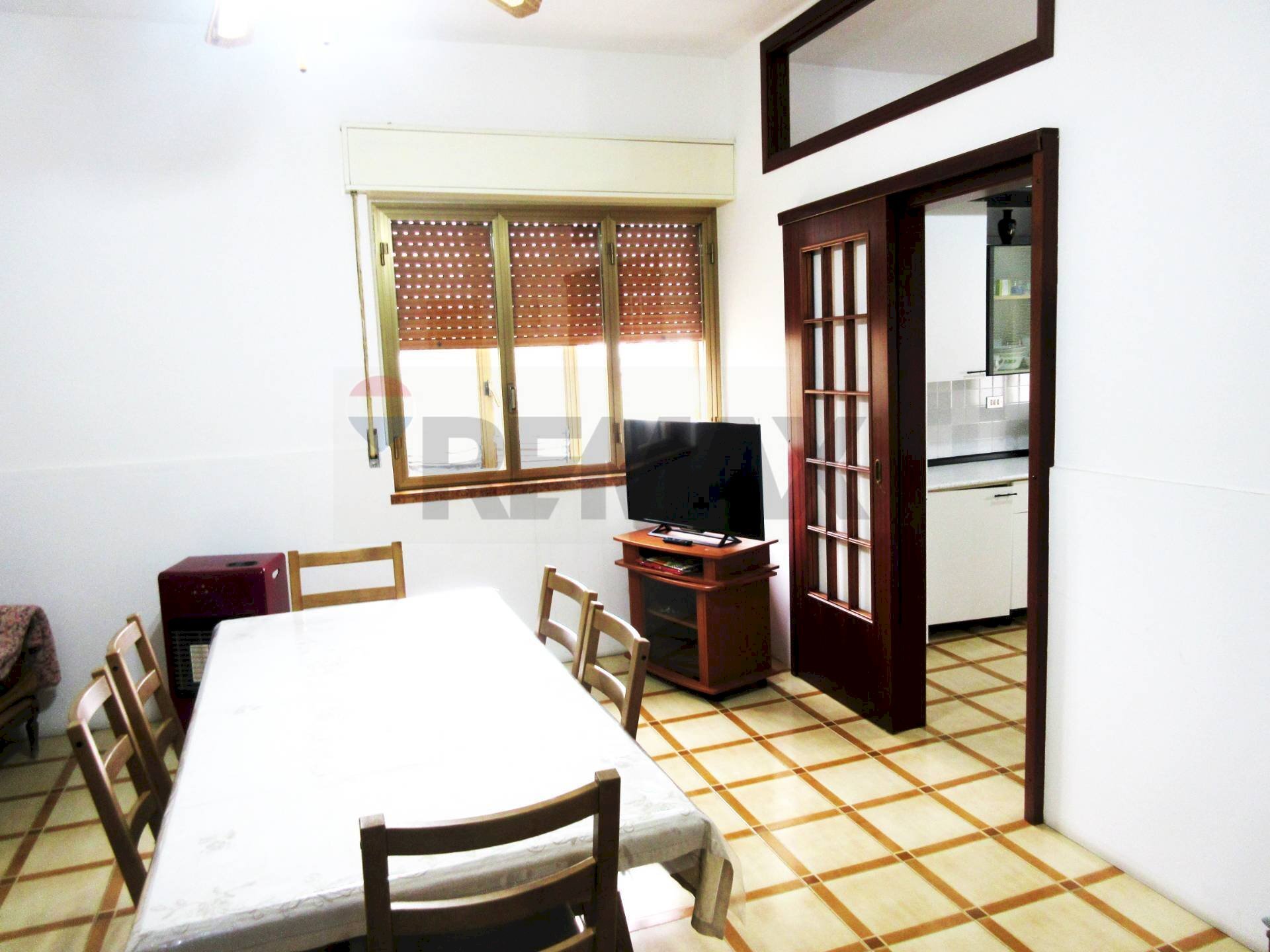 Sala da pranzo - Apartment Via Savonarola
 
122, Melilli - photo 1