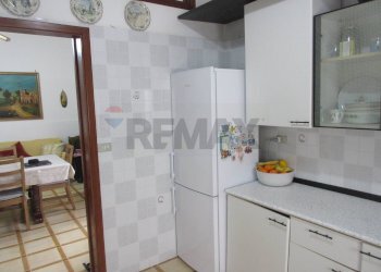 Cucina - Appartamento Via Savonarola
 
122, Melilli - foto 4