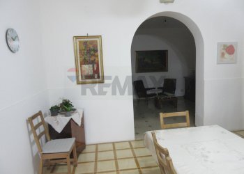 Sala da pranzo - Appartamento Via Savonarola
 
122, Melilli - foto 5