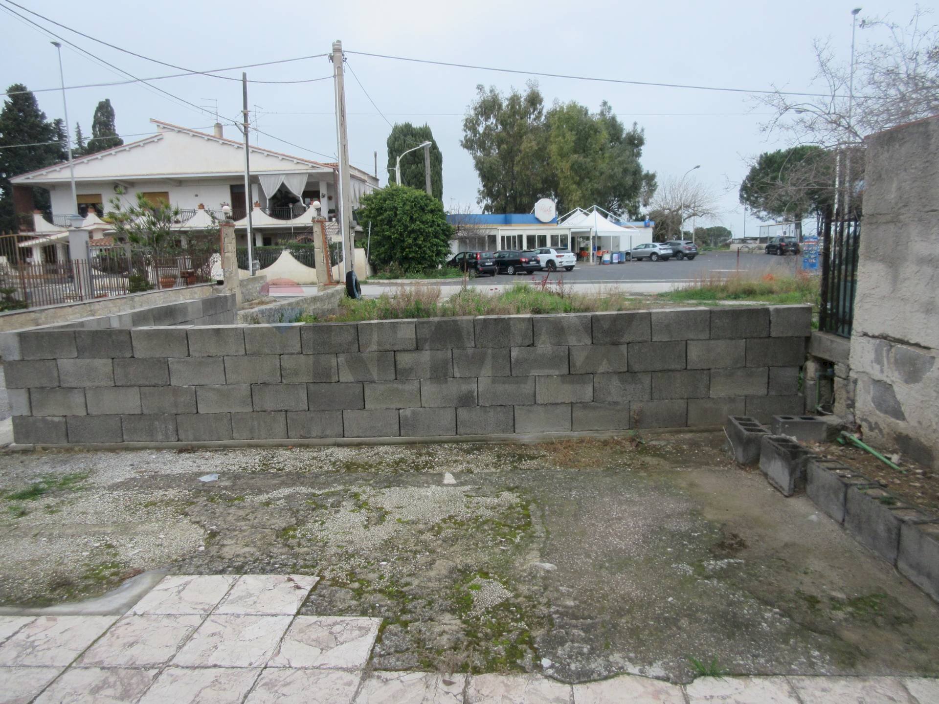 Giardino - Box Via Savonarola
120, Melilli - foto 3