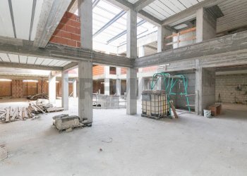 Parcheggio - Appartamento via francesco crispi
 
88, Siracusa - foto 2