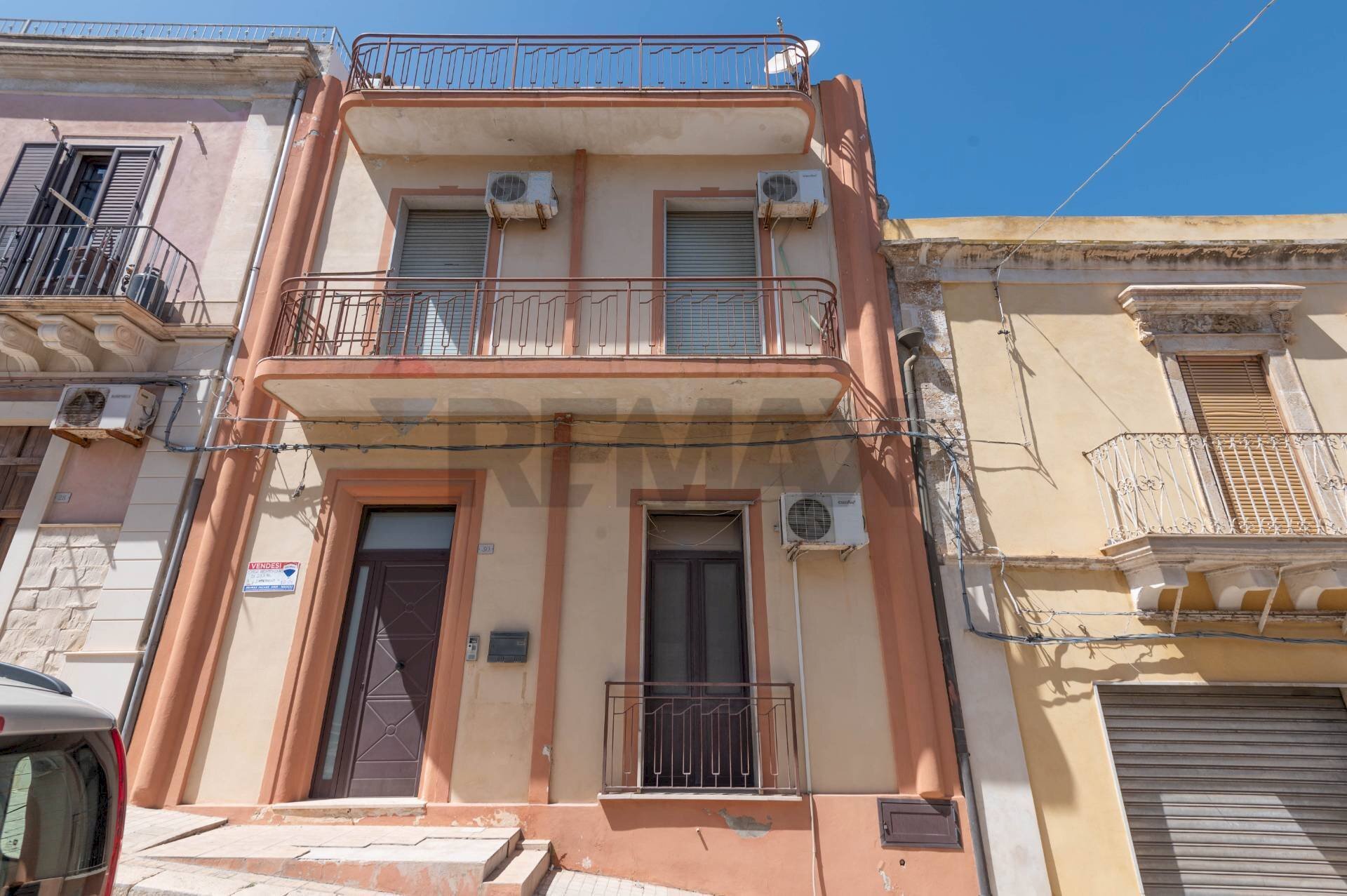 Edificio all\'aperto - Casa indipendente Via Torino
 
30, Pachino - foto 1