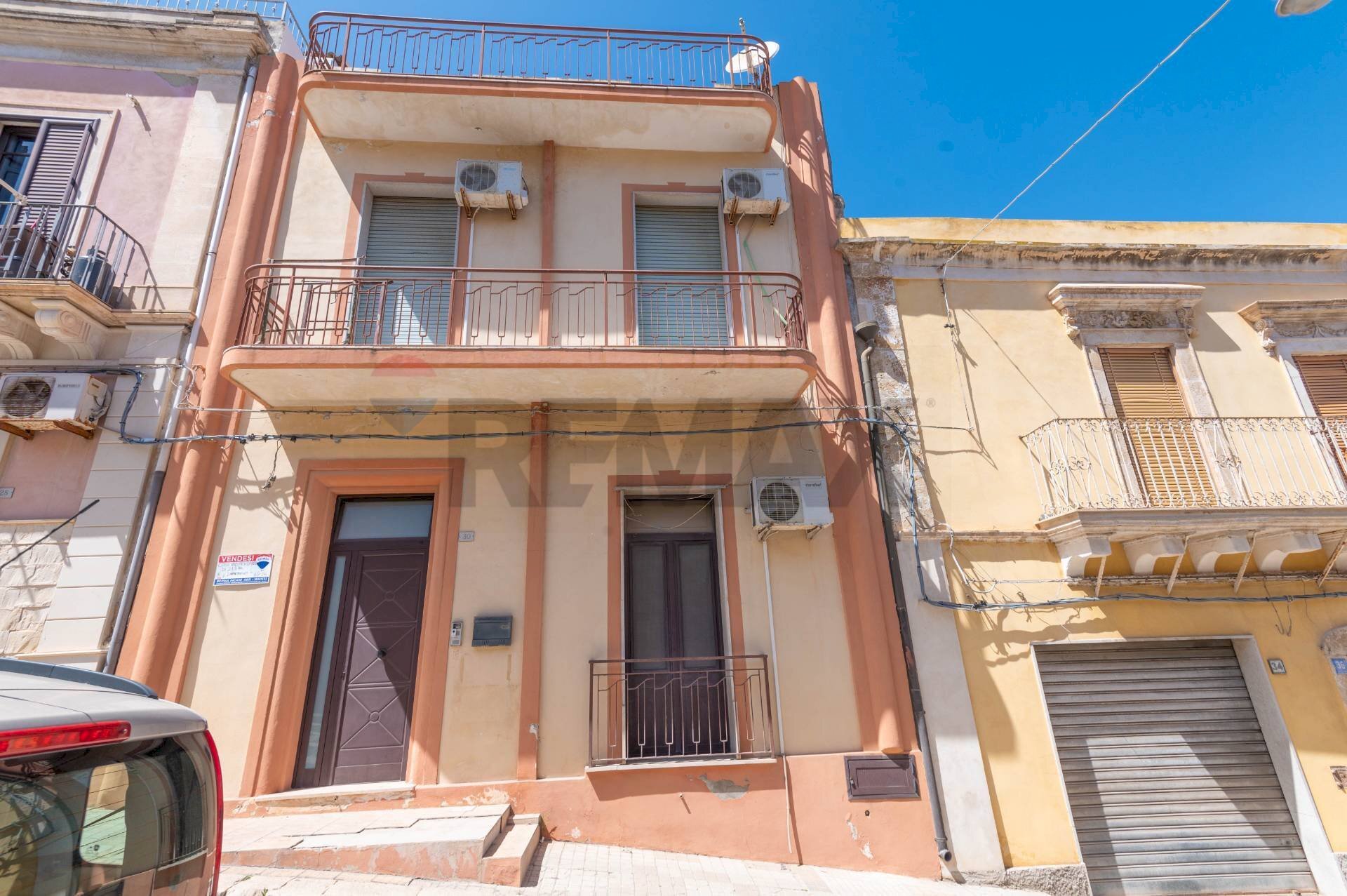 Edificio all\'aperto - Casa indipendente Via Torino
 
30, Pachino - foto 2