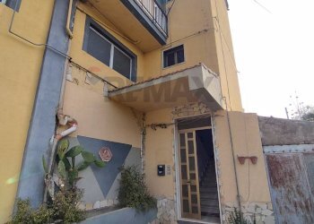 Edificio all\'aperto - Casa indipendente CONTRADA PERCIATA
 
SNC, Nissoria - foto 3