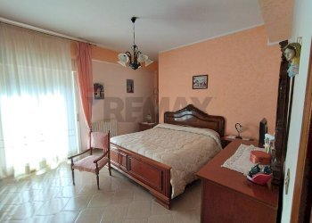 Camera / camera da letto - Casa indipendente CONTRADA PERCIATA
 
SNC, Nissoria - foto 18