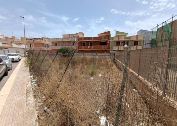 Edificio all\'aperto - Terreno edificabile VIA DON LUIGI STURZO
SNC, Portopalo di Capo Passero - foto 3