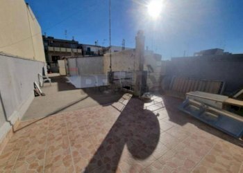 Terrazza - Casa semi indipendente VIA DANTE ALIGHIERI
 
33, Floridia - foto 3