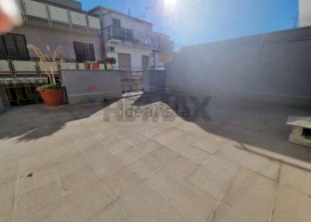 Terrazza - Casa semi indipendente VIA DANTE ALIGHIERI
 
33, Floridia - foto 9