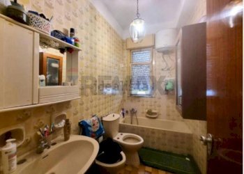 Bagno - Casa semi indipendente VIA DANTE ALIGHIERI
 
33, Floridia - foto 13