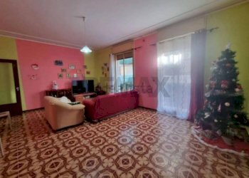 Soggiorno - Casa semi indipendente VIA DANTE ALIGHIERI
 
33, Floridia - foto 25