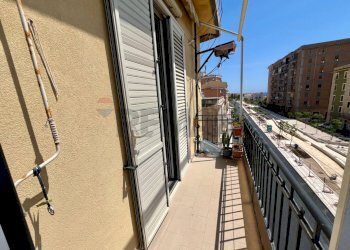Balcone - Trilocale VIA PASUBIO
 
3, Siracusa - foto 21