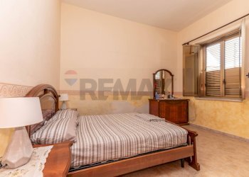 Camera / camera da letto - Independent house Via Sicilia
 
99, Pachino - photo 16