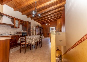Sala da pranzo - Independent house Via Sicilia
 
99, Pachino - photo 2