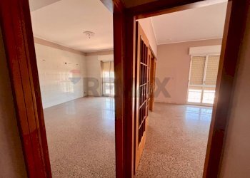 Stanza vuota - Appartamento Via Scilla
 
5, Floridia - foto 7